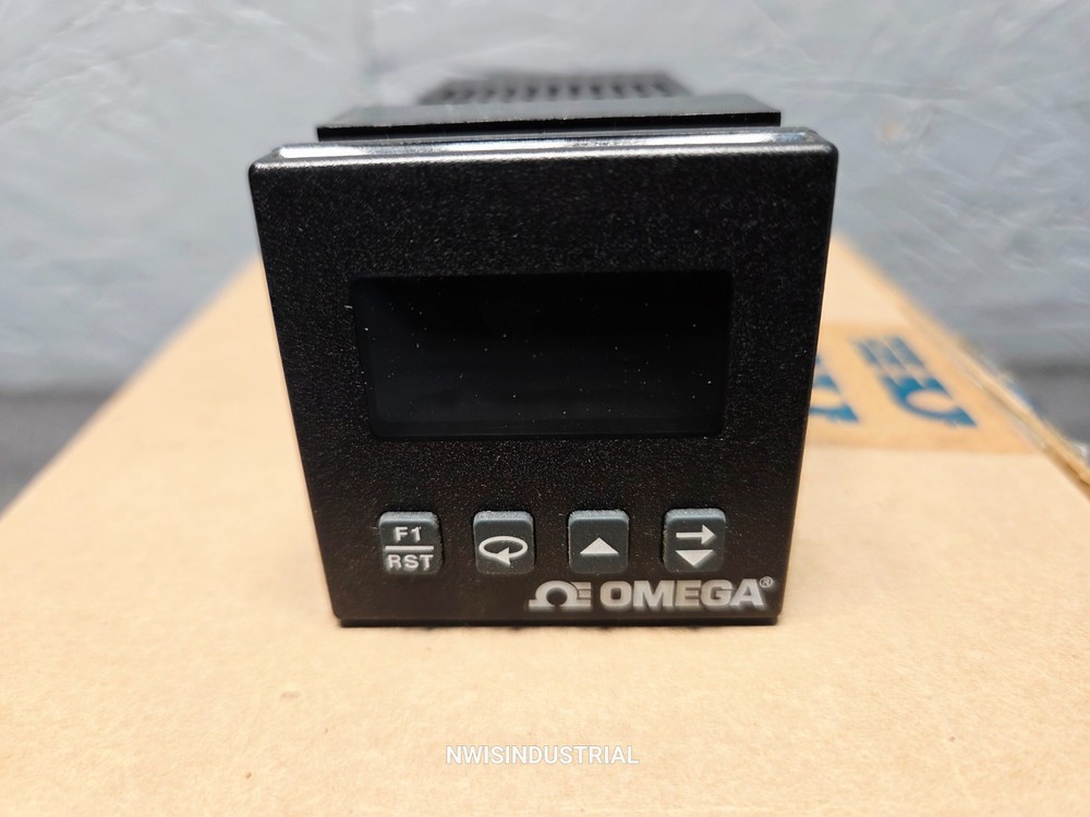 Omega DPF94 Digital DIN counter, Process Meter, DPF940250, RS-485