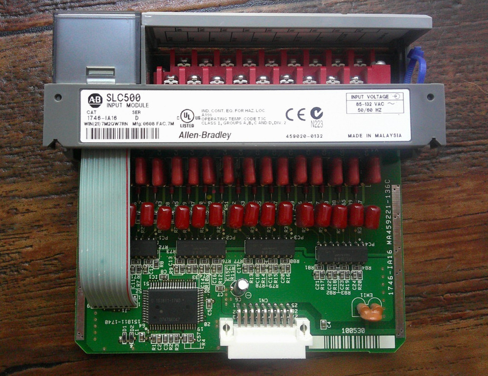 Allen-Bradley 1746-IA16 Ser D Input Module