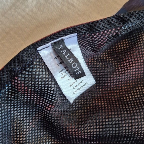 Talbots plaid raincoat size large lab or shepard NWT