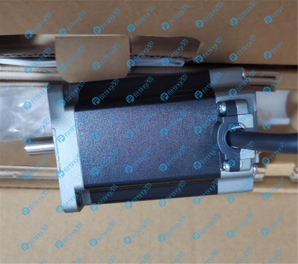 NEW VEXTA PKE569AC servo motor