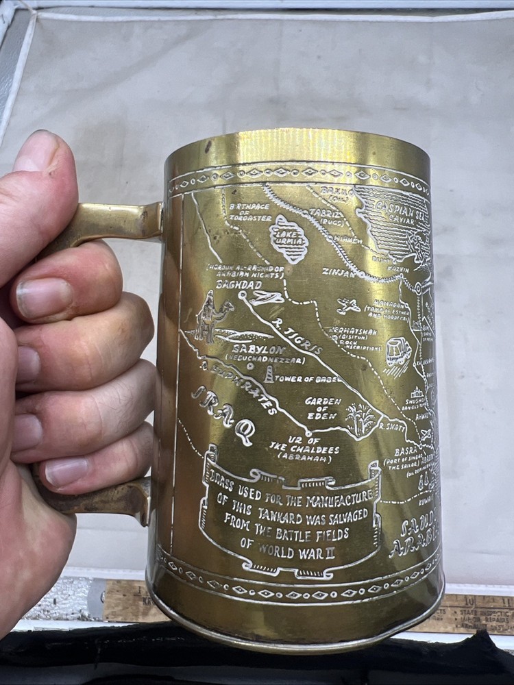 WW2 British RAF Souvenir Middle East Mug (AA965