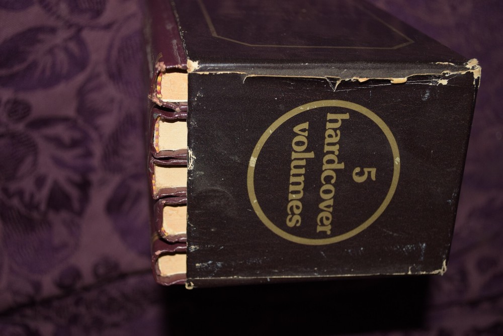 New Websters Deluxe Desk Reference Library Set 5 Vintage Books Dictionary NICE!