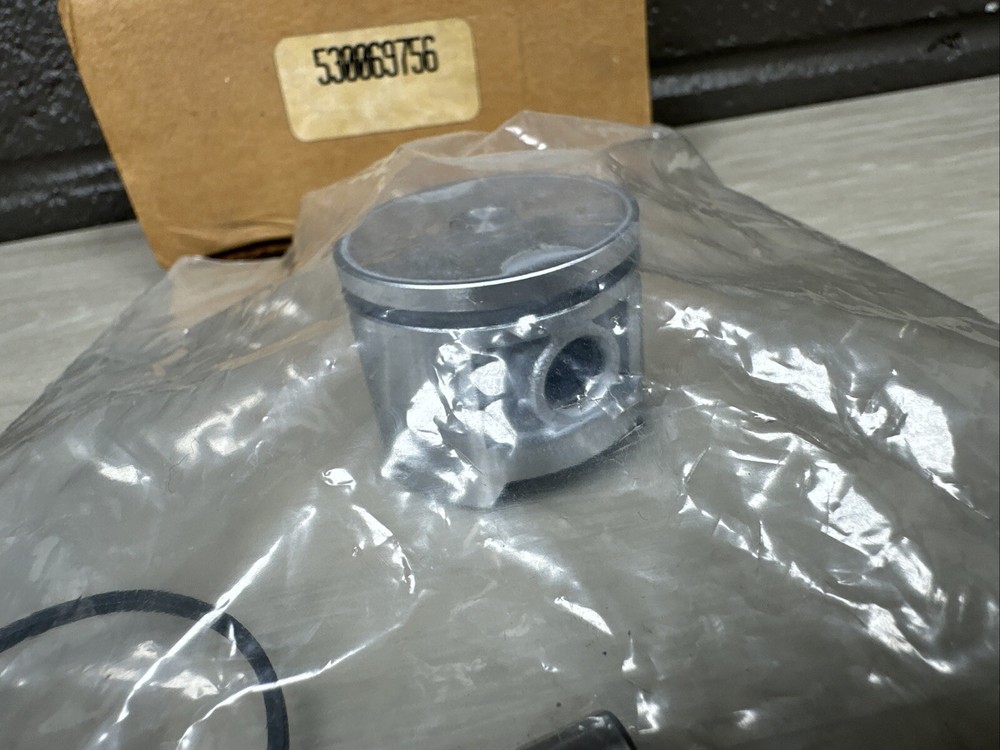 OEM Husqvarna 530069756 Trimmer Piston