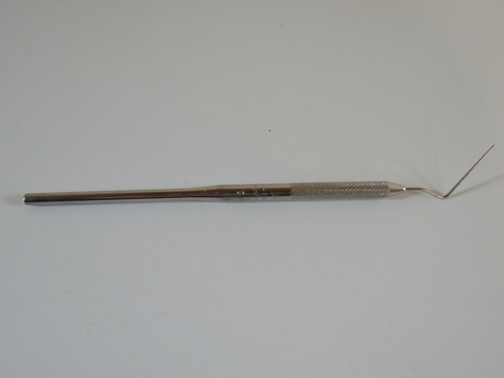 Hu-Friedy Stainless D11 single ended dental tool