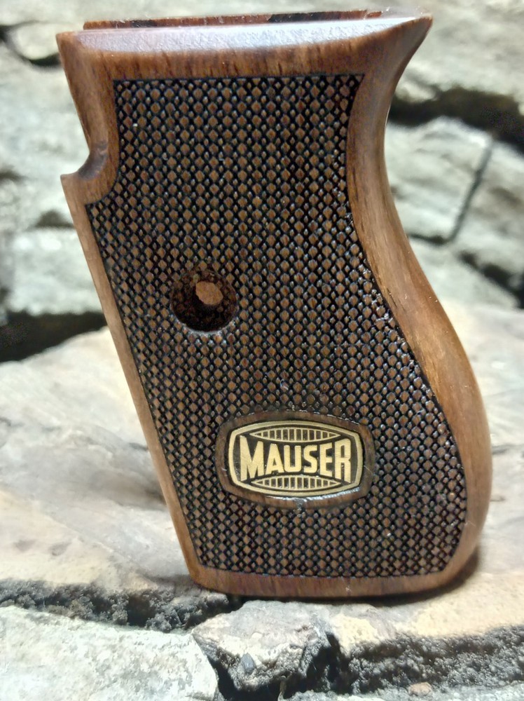 Mauser 1910-1914 walnut grips