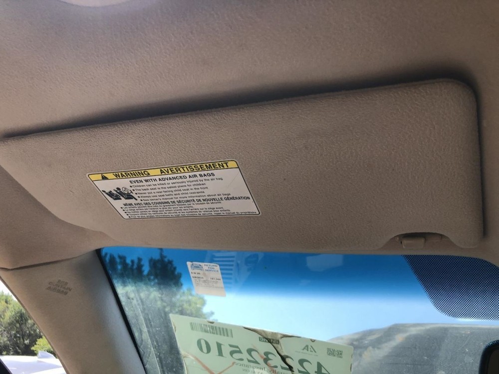 Sun Visor Left Driver  Illuminated Fits 05-12 AVALON 960526