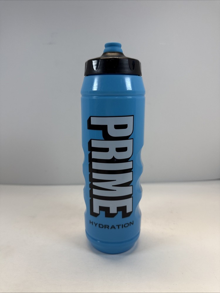 PRIME Hydration 32 oz Blue Squeeze Water Bottle