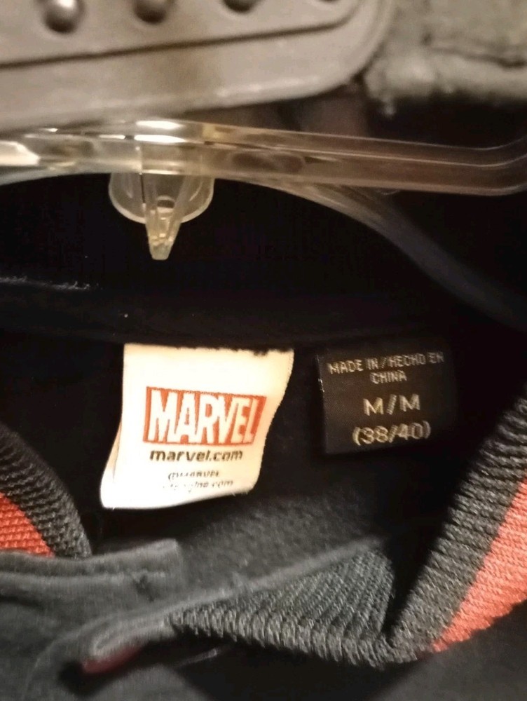 Mens Jacket + Hat Set / Deadpool Baseball Style Jacket (med) + Snapback Hat(Med)