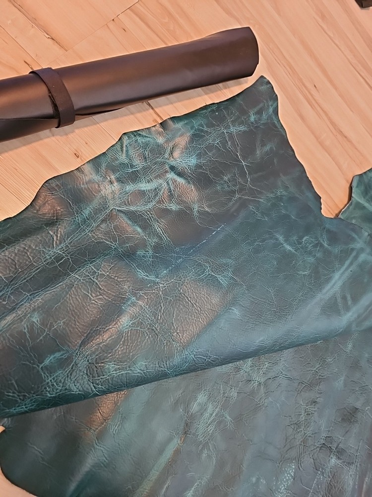 3-4oz VINTAGE PULL-UP DARK TURQUOISE TEAL DISTRESSED LEATHER HIDE SHEET,PANEL