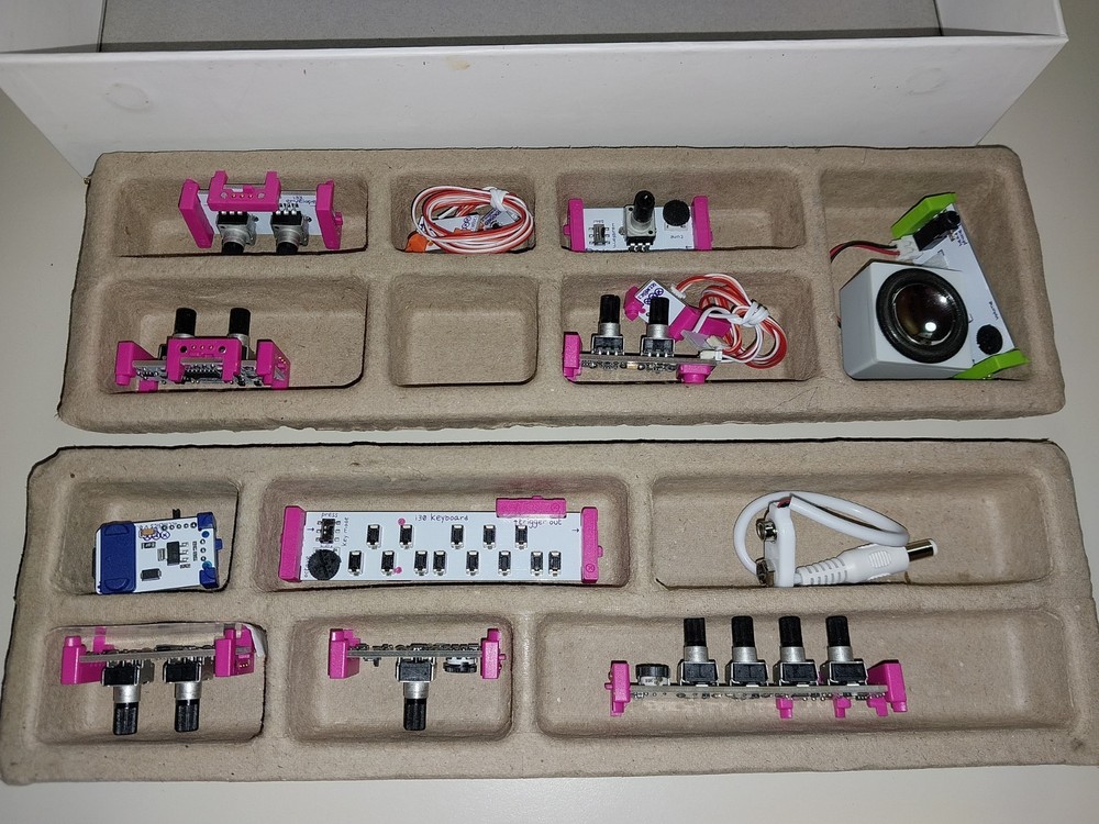 KORG LittleBits Synth Kit 12 Bits Modules 1 Piece Missing