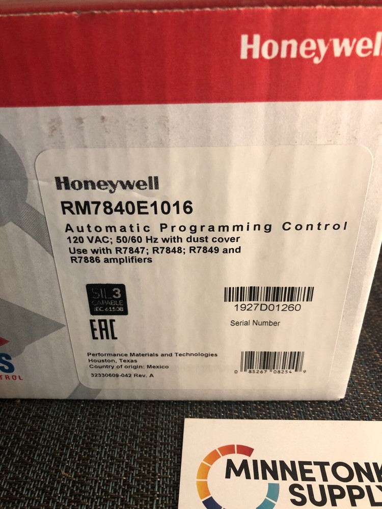 Honeywell RM7840E1016 Burner Control NEW!