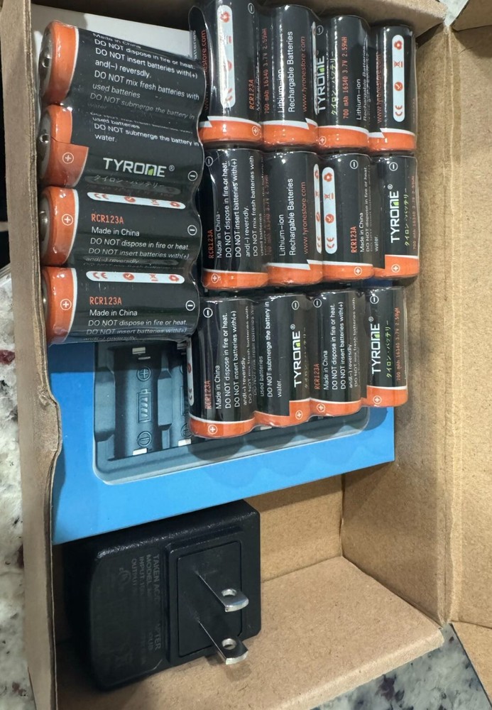 tyrone 123A Rechargeable Lithium Battery
