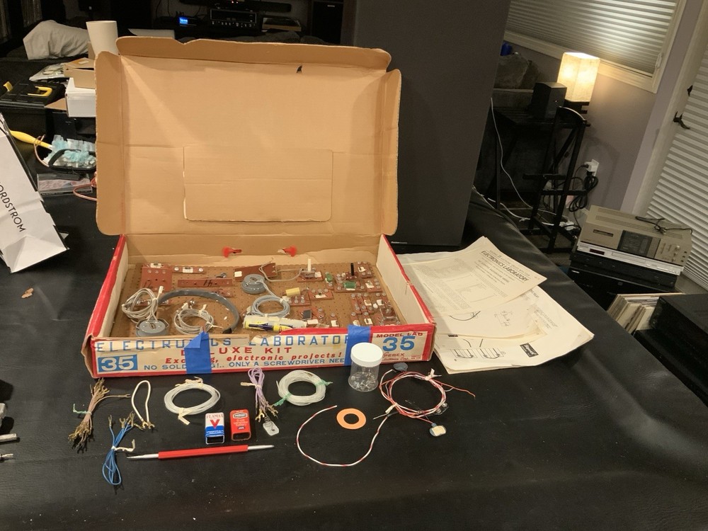 Vintage Superex Electronics Laboratory 35 Exciting Electronic Projects! RARE SEE