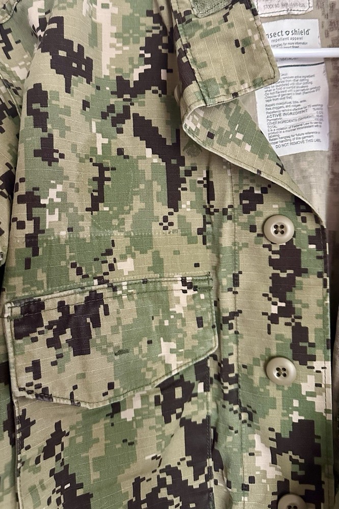 US Navy Working Blouse Size Medium-Long