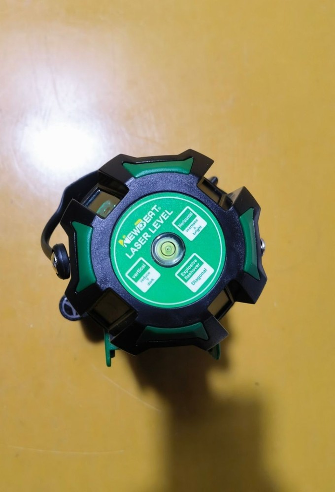 Self Leveling Laser Level Green Beam Horizontal Vertical Line Builder Tool