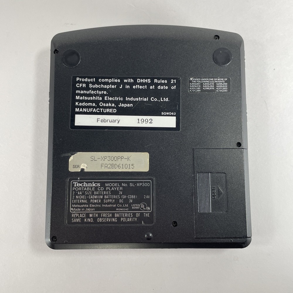 Technics SL-XP300 Portable CD Player - Tested Working Condition