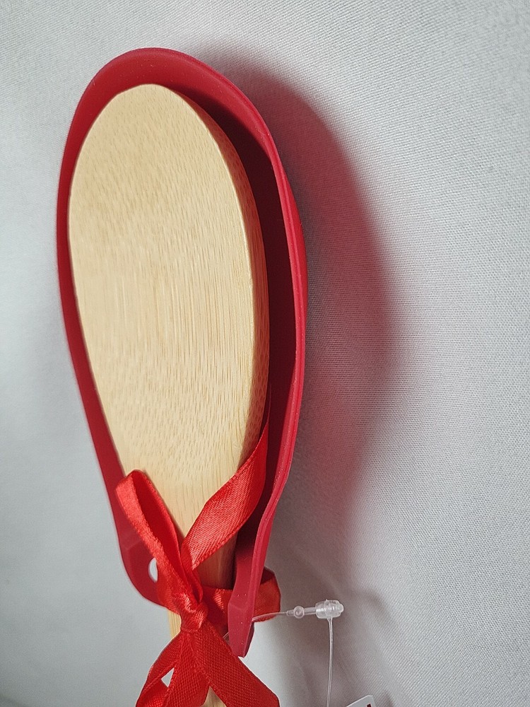 Holiday Time Red Spoon with Silicone Rest & silicone handle