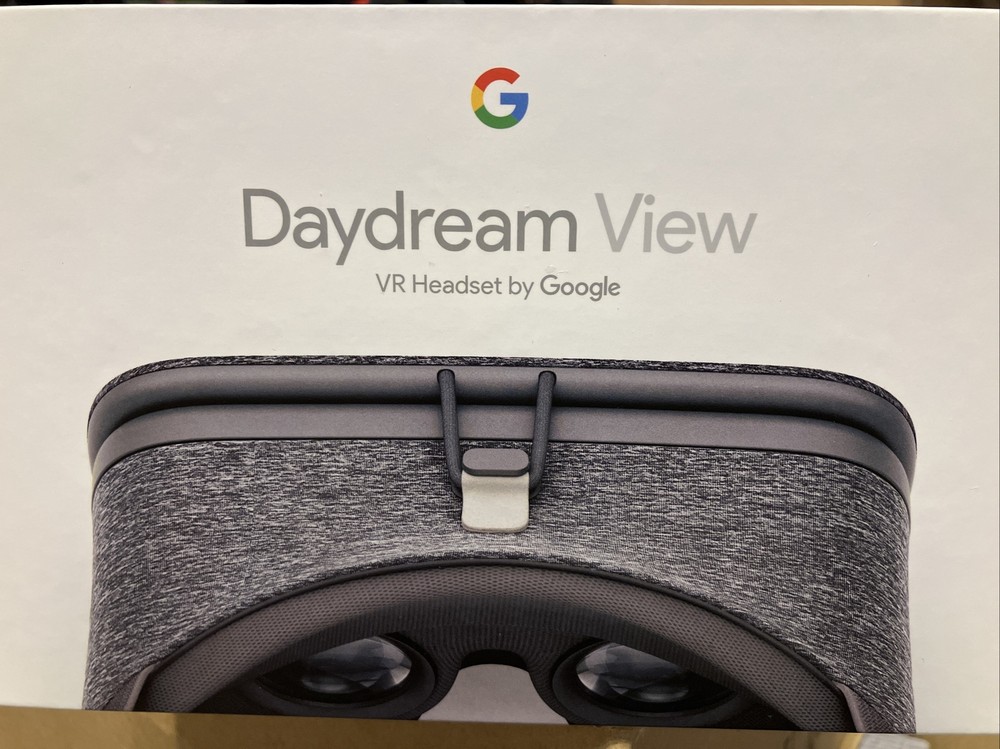 Google Daydream View VR Headset - Slate