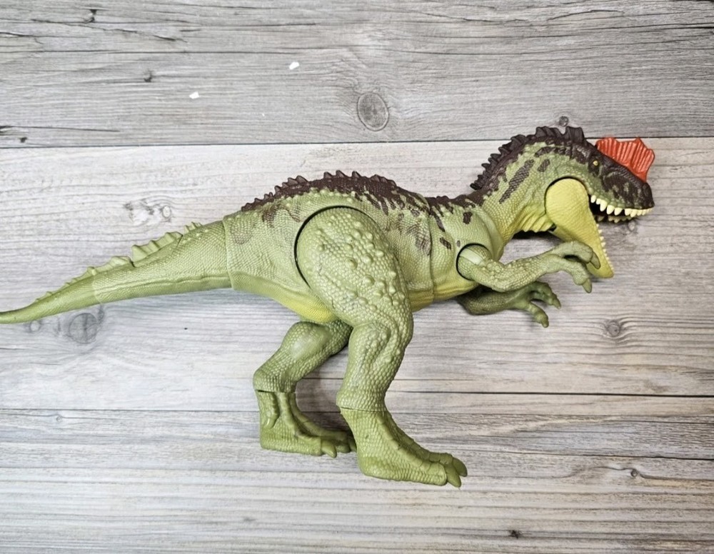 Jurassic World Epic Evolution Yangchuanosaurus basic 12" figure Jurassic park