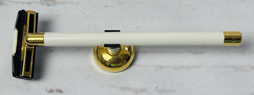 Tonal Razor with Case White & Gold