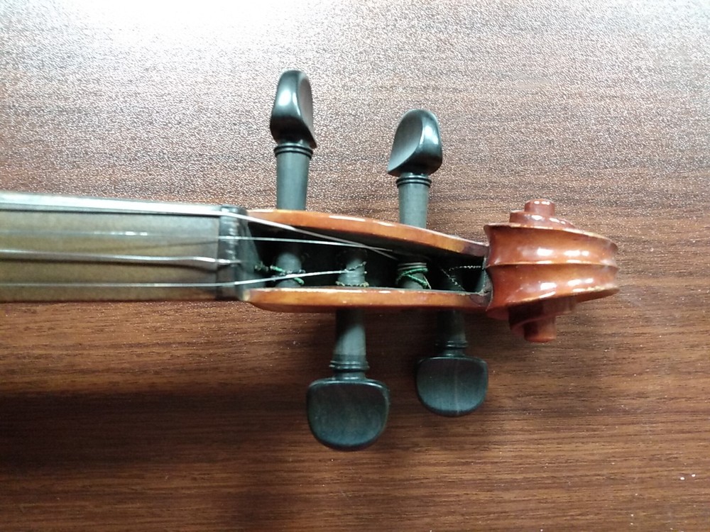 Antique Nippon Violin