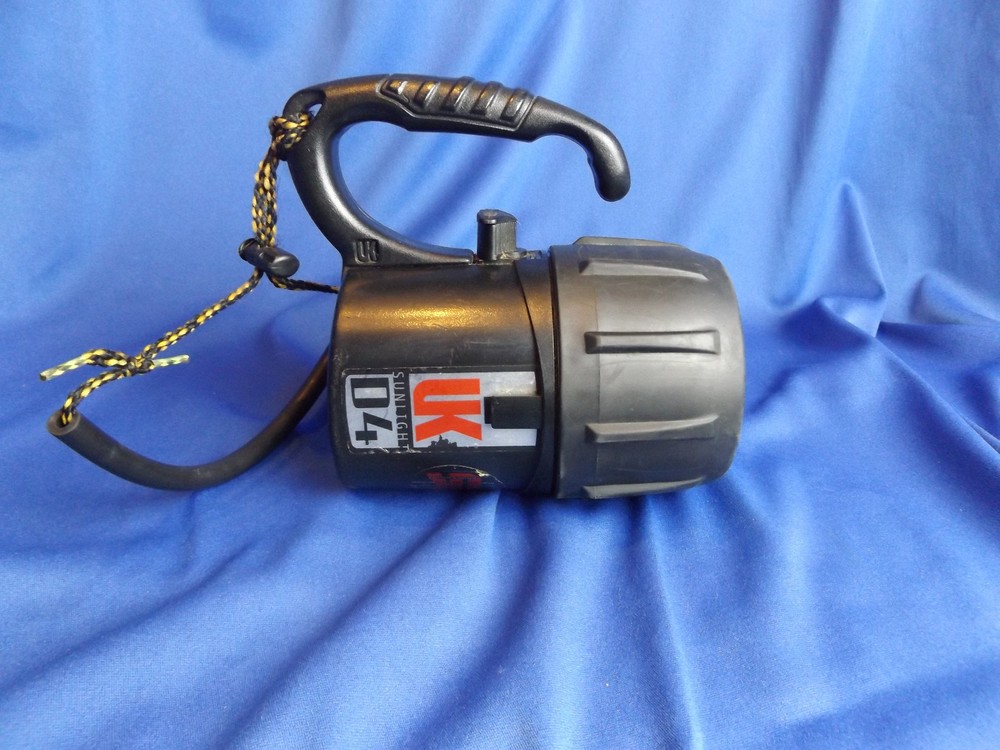UK Underwater Kinetics D4 Sunlight Xenon Dive Light