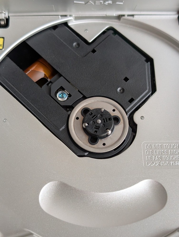 Aiwa XP-KM88 CD/VCD Player - Untested AS/IS