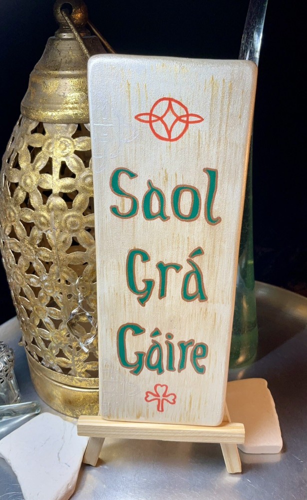 Wooden Handcrafted /Painted Message Board. Irish Theme