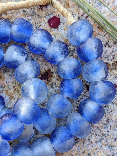 Blue Cloud Glass Beads [76463]