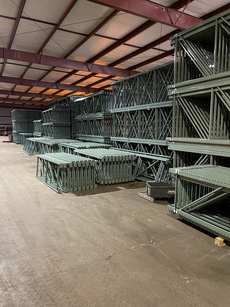 Teardrop Pallet Racking Upright - 48"x12' - New