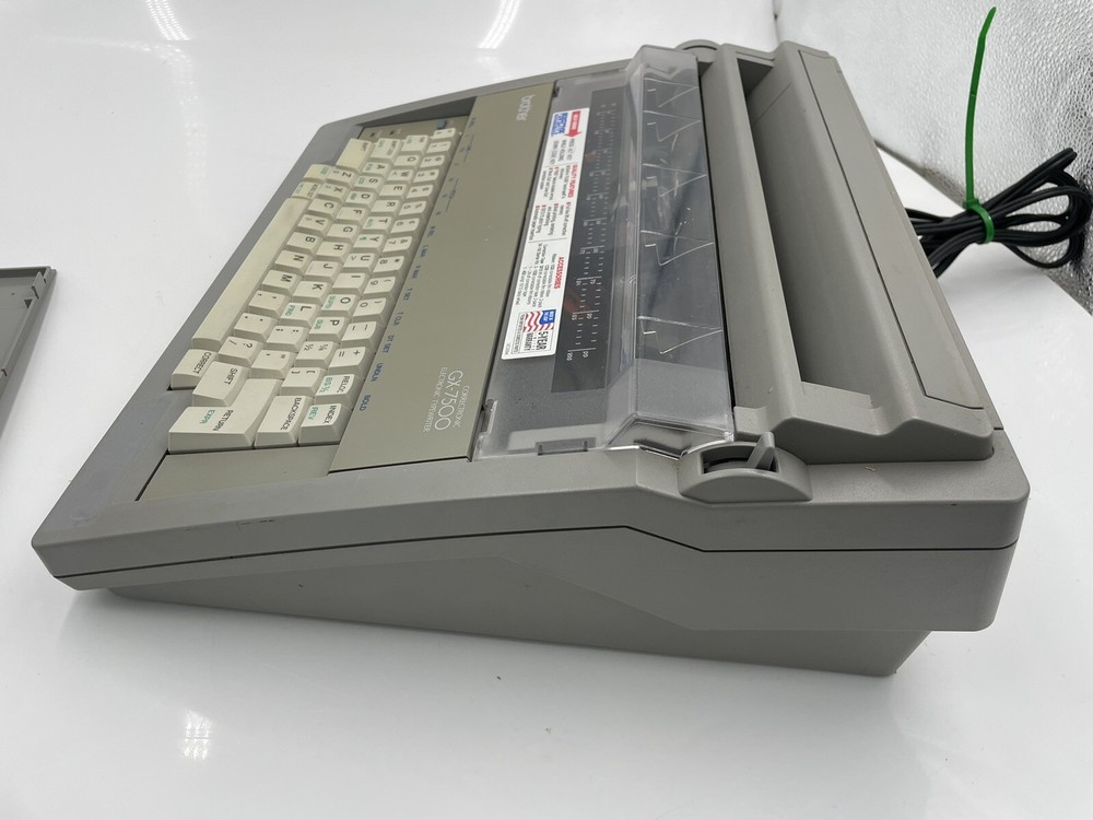 Brother Correctronic GX-7500 Electronic Typewriter Tested Types Well