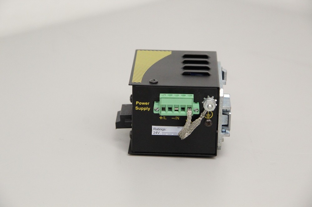 RUGGEDCOM Rugged Industrial Network Switch RMC30-24