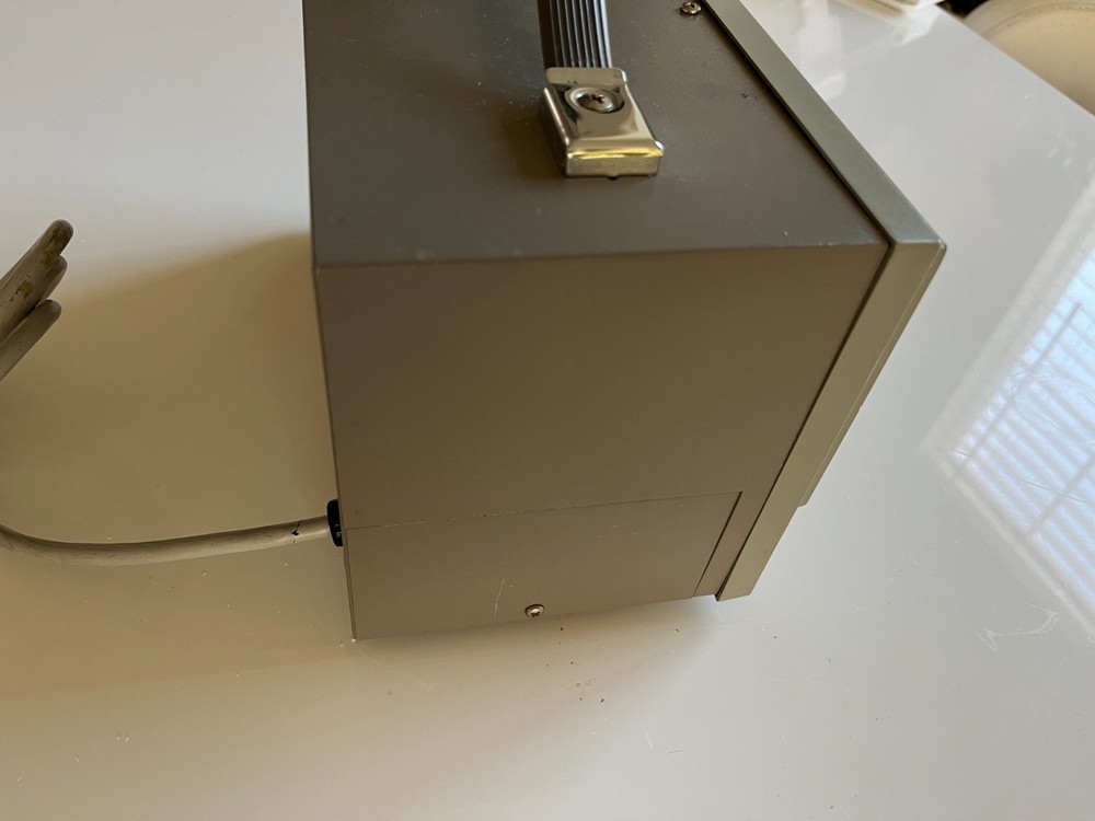 Leader LSG-17A RFSignal Generator