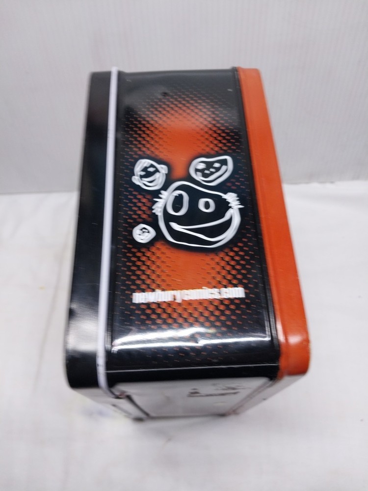 Newbury Comics Lunchbox "A wicked good time!" Includes drink Cannister NECA