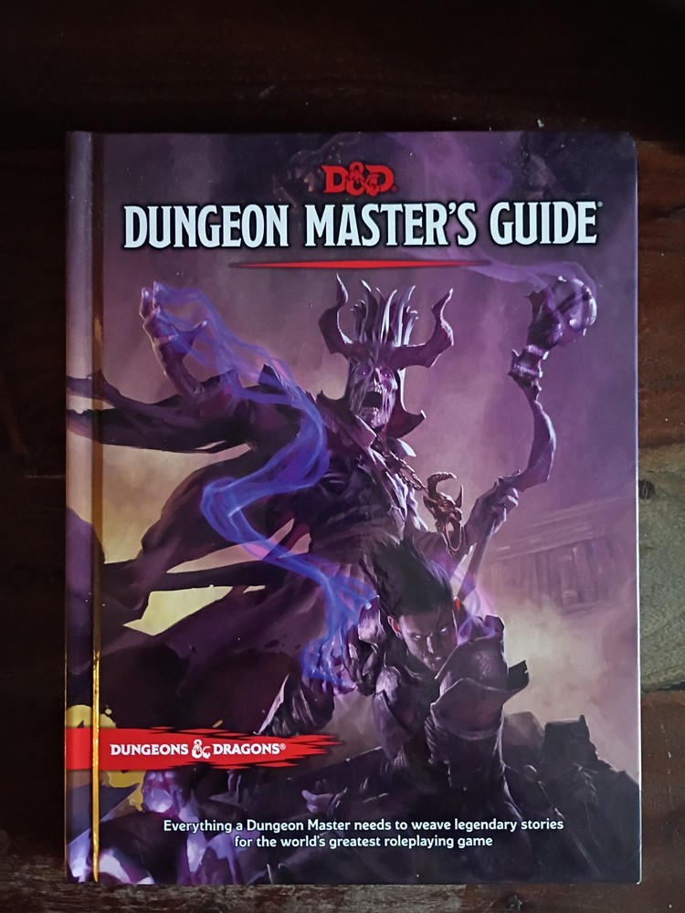 Dungeons & Dragons Dungeon Master's Guide Hardcover 2014