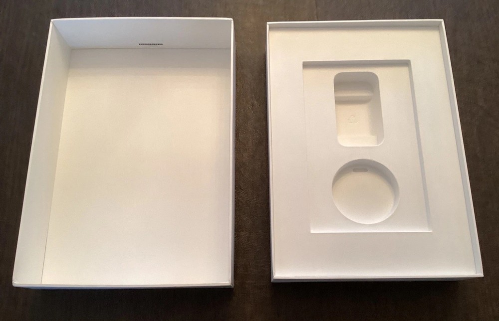 Apple iPad 9th Generation Wi-Fi 64GB Empty Box Only