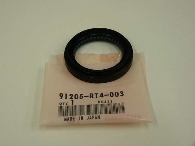 Automatic Transmission Output Shaft Seal