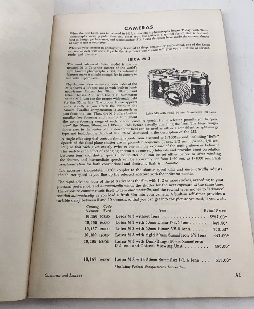 1961 Vintage Leica camera catalog no. 36 E. Leitz inc.