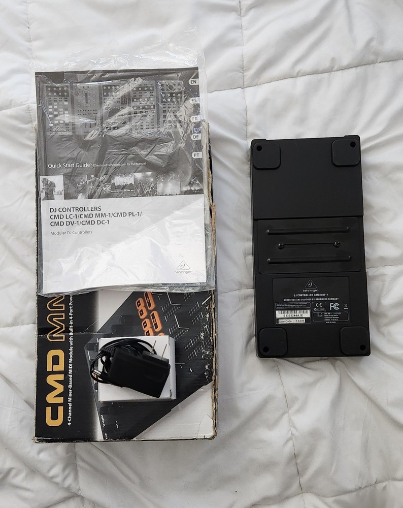 Behringer CMD MM-1 Midi Controller