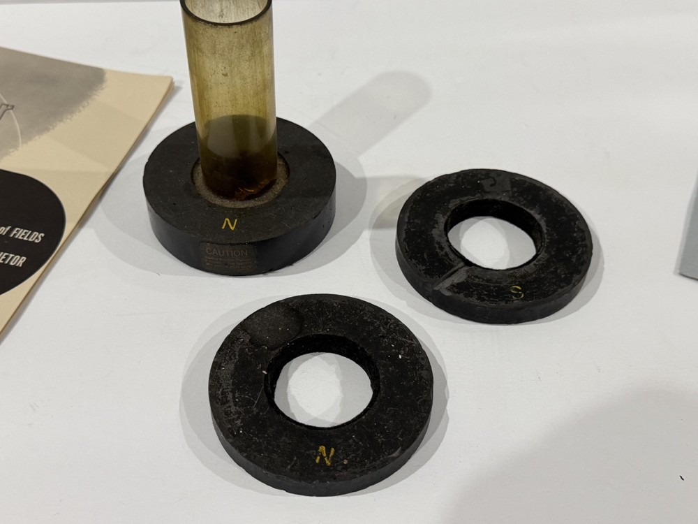 Vintage Far-A-Field Magnetor Force Field Kit