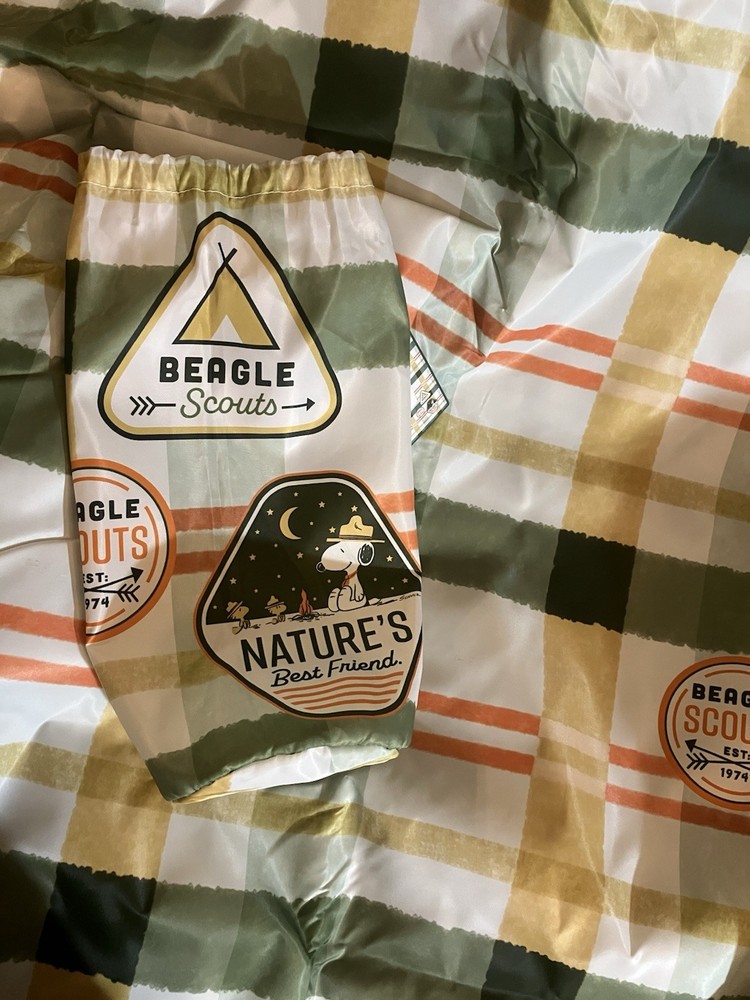 Peanuts® Beagle Scouts Picnic Blanket With Bag