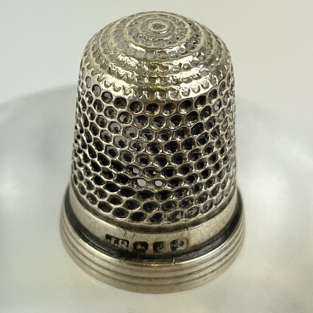 Antique Solid Silver Thimble James Swann 1898 2.3cm 6g