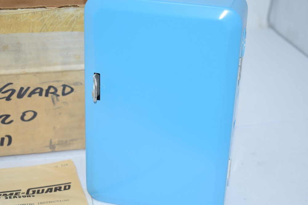 NEW Time-Guard by Seasons 0320 Timer Programmable Controller