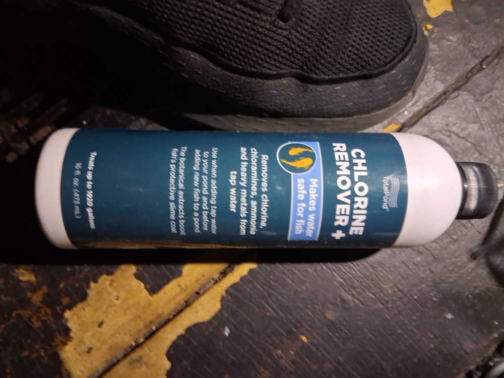 Total Pond Chlorine Remover Plus 16 Oz