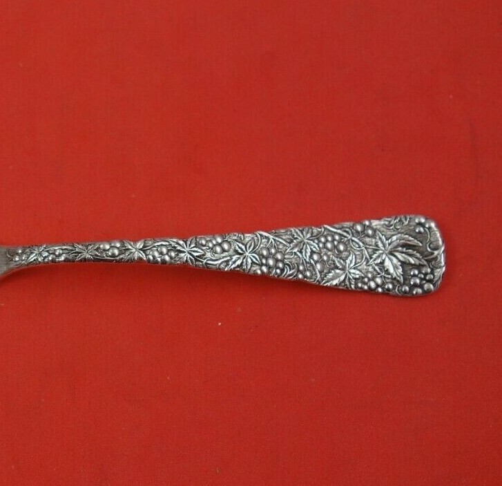 Grape by T.V. Dickenson Sterling Silver Master Butter Flat Handle Bright-Cut 7"