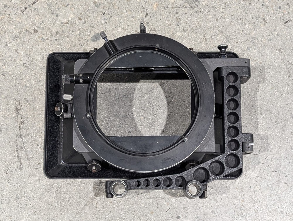 ARRI MB-18 - 4x5.65″ 15mm Matte Box