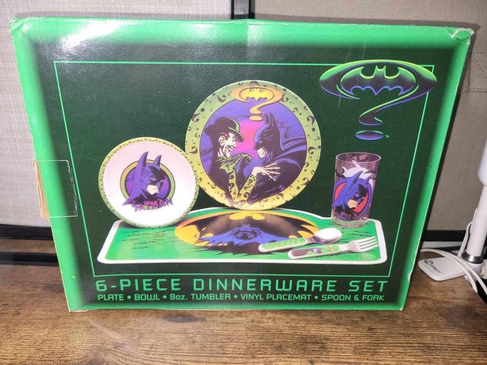 6 Piece Batman Forever Dinnerware Set