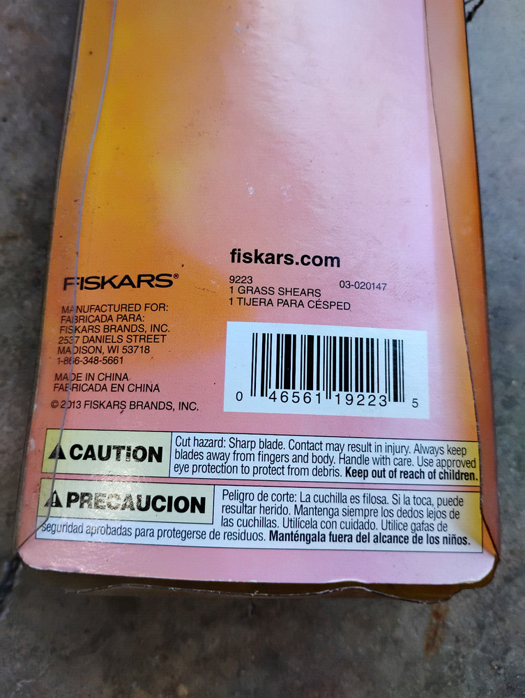 Fiskars 6" Forged Grass Bypass Shears