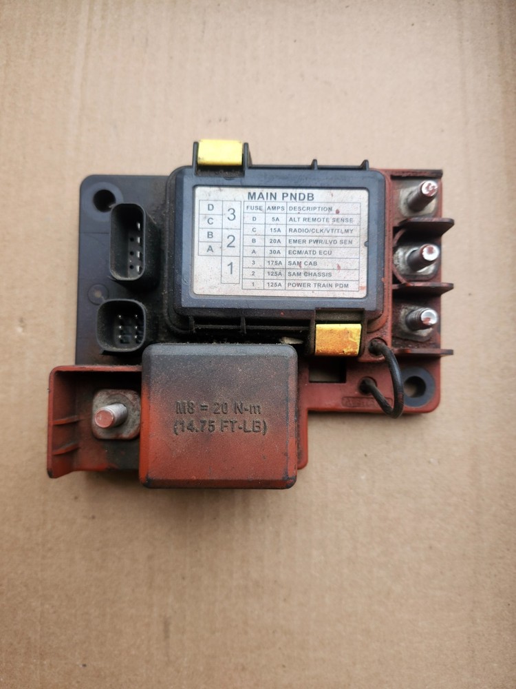 Freightliner Cascadia Fuse Panel A0675148012