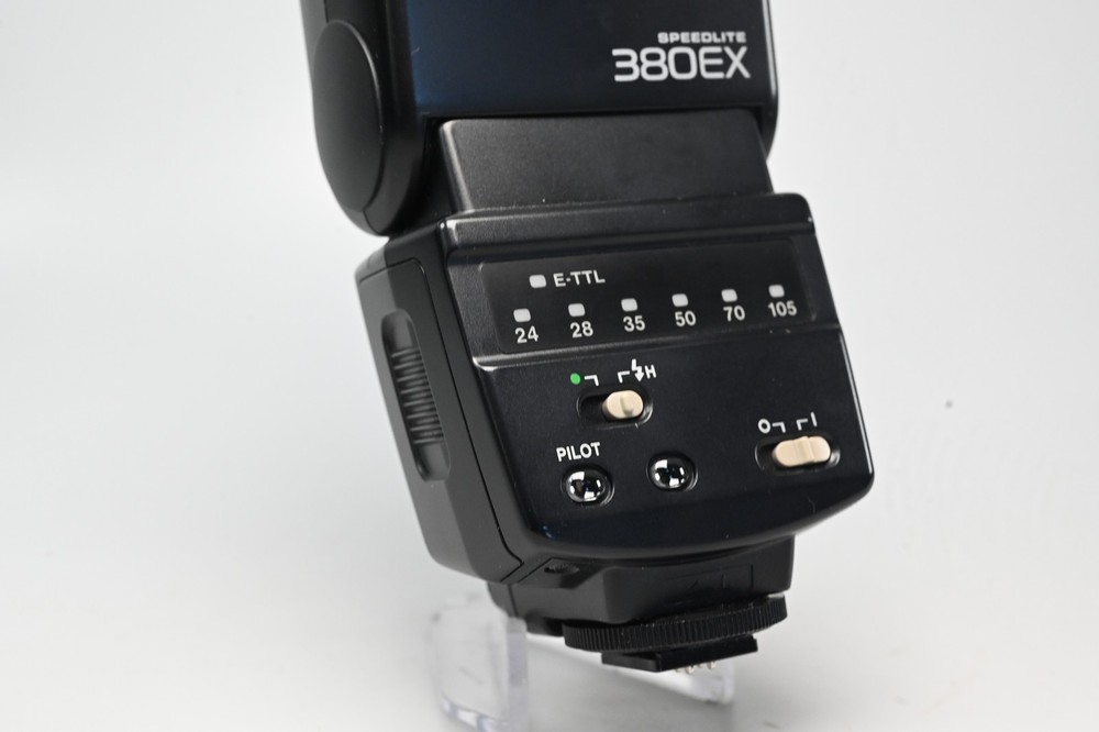 Canon 380EX Speedlite E-TTL Flash #G097